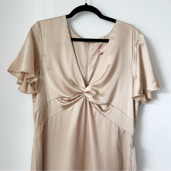 NEW Show Me Your Mumu Rome Twist Gown Maxi Dress in Champagne Luxe Satin XL - Picture 5 of 10